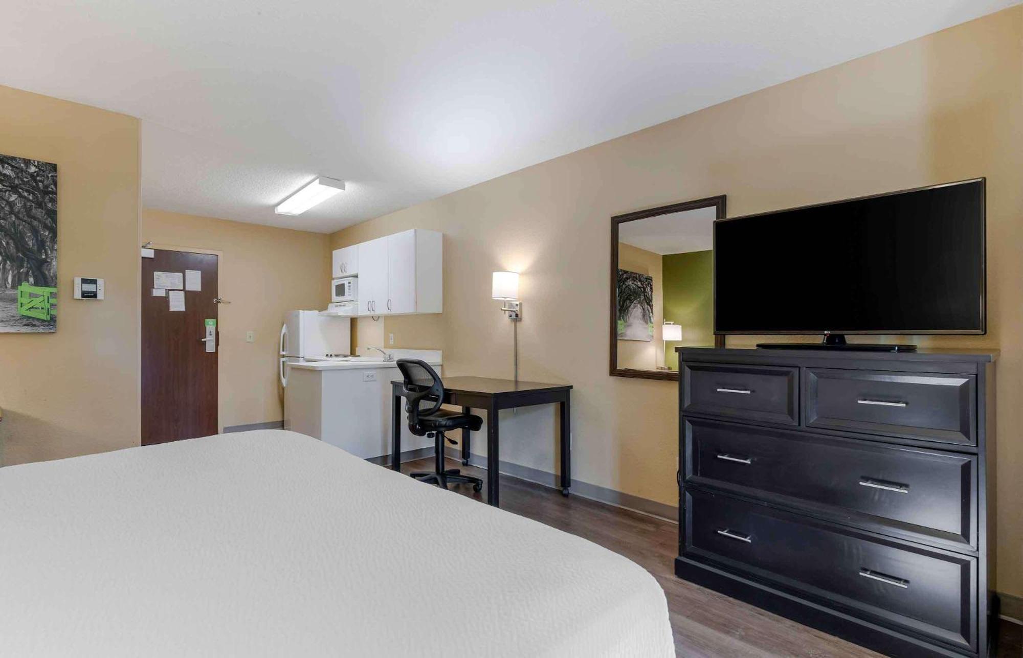 Extended Stay America Select Suites - Phoenix - Deer Valley Exterior photo